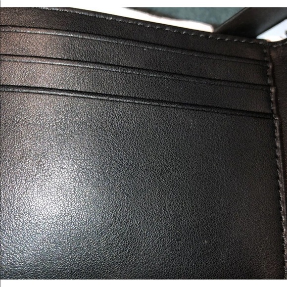 Michael Kors black wallet - Picture 3 of 4